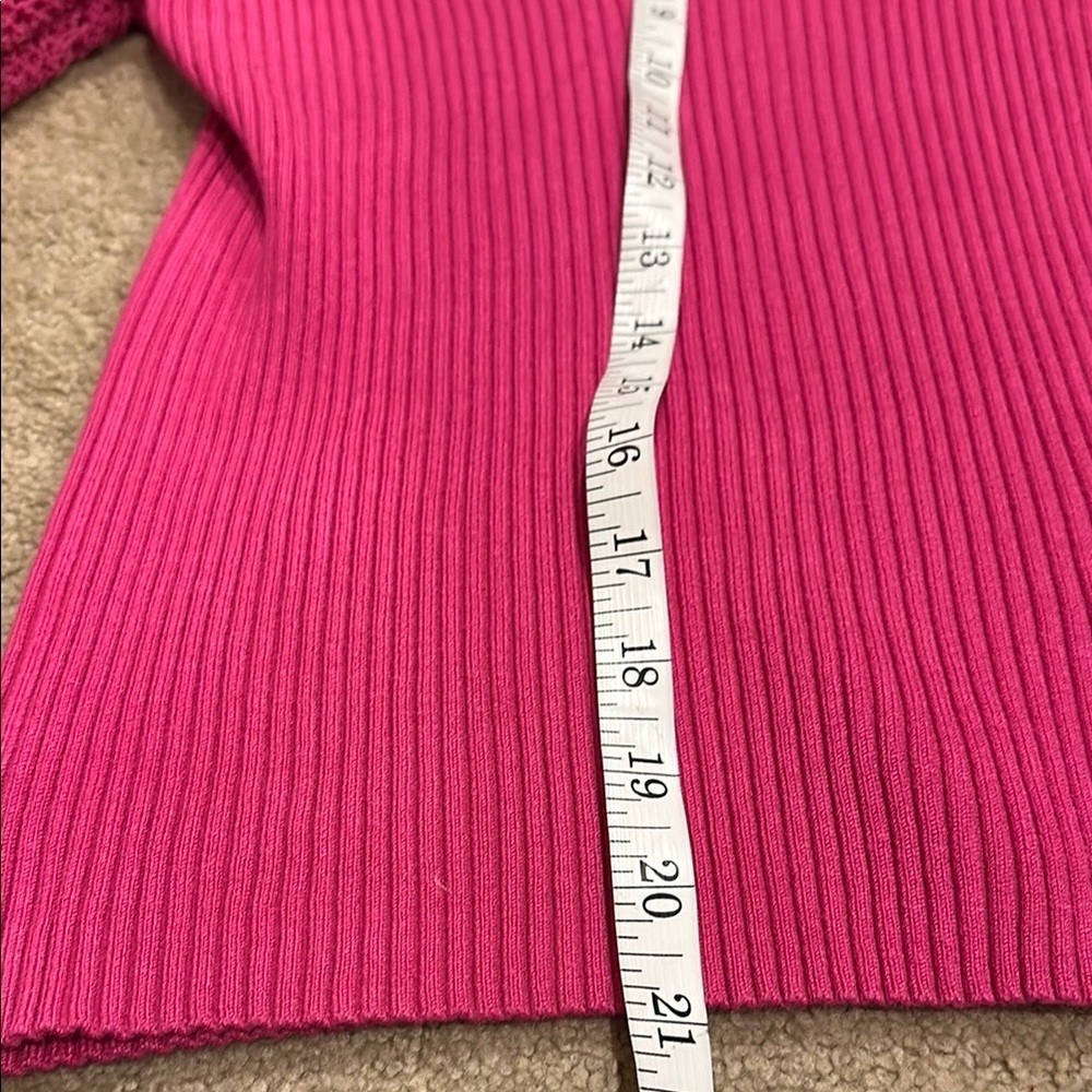 Pink Knit Top with Puff Sleeves - Picture 5 of 7